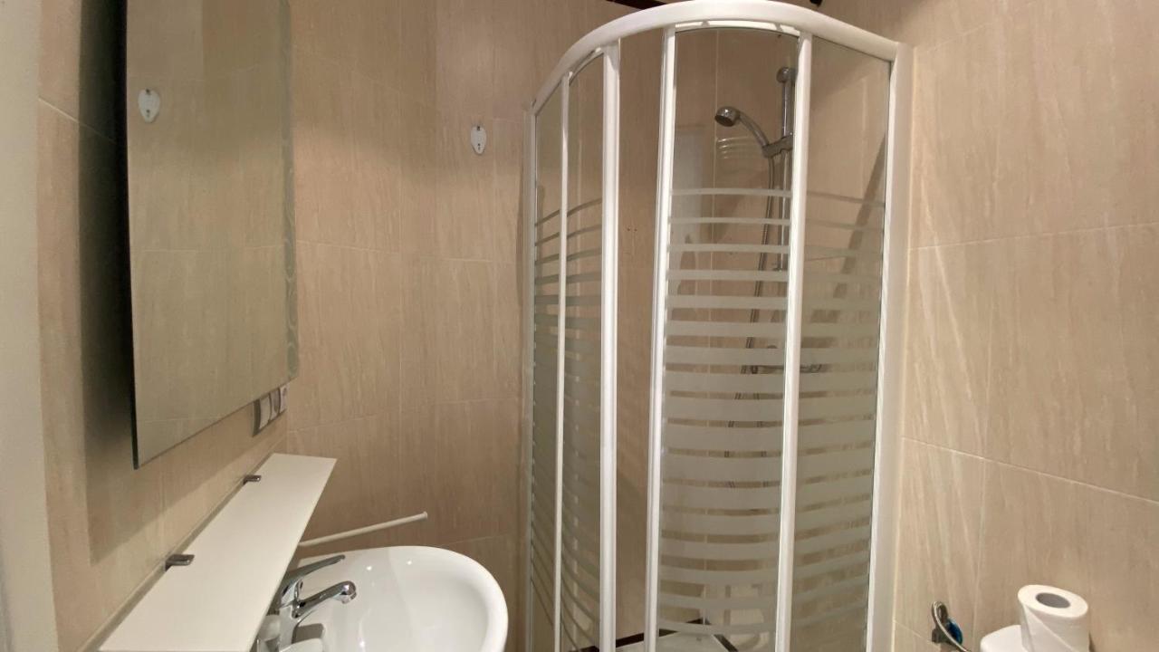Insidehome Valladolid Centro -Hab Con Bano Privado En El Centro Y Opcion De Parking- Esterno foto